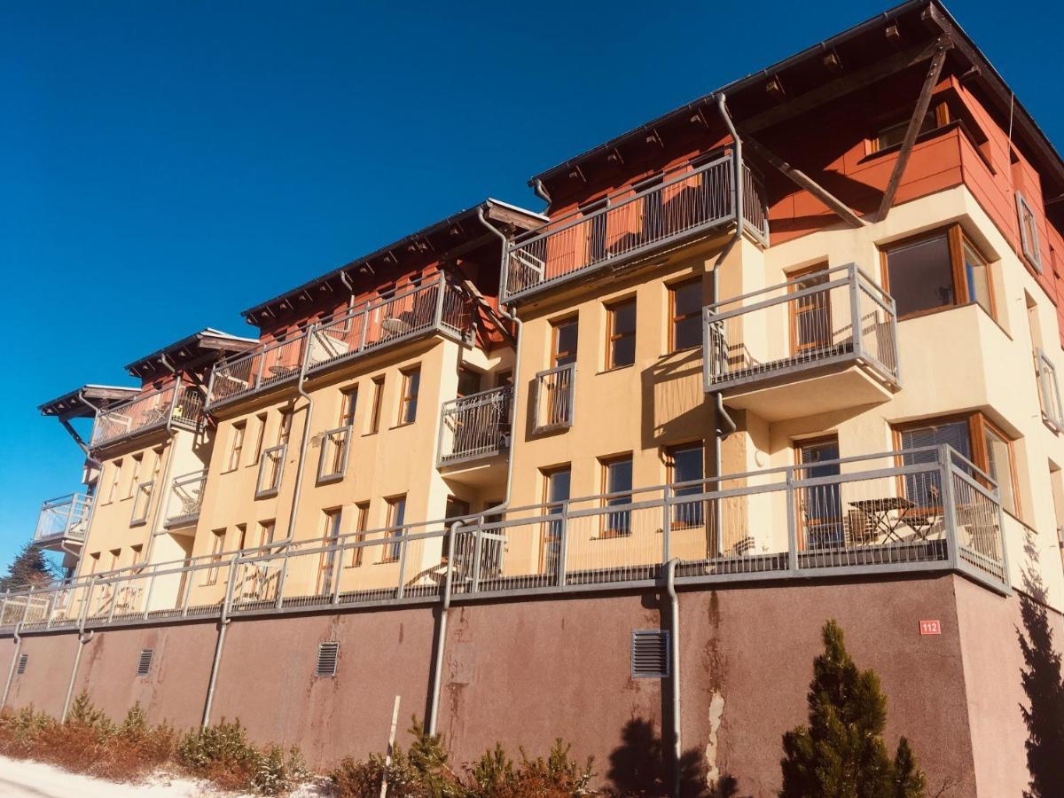 Mountain Apartment Klinovec Atomic Loučná pod Klínovcem Exterior foto
